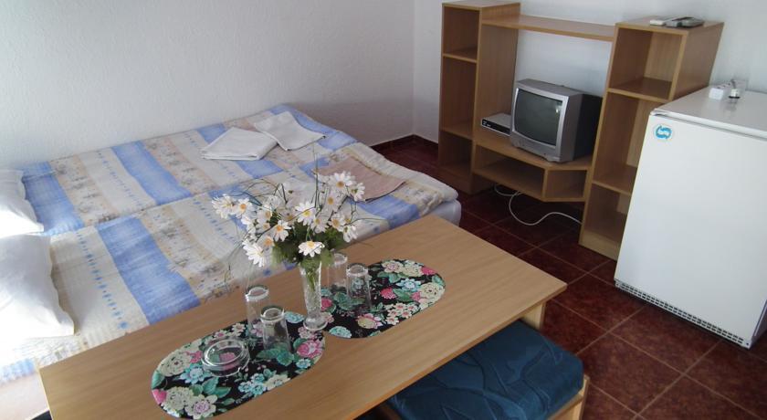 Guest House Olimpiya Sveti Vlas Bilik gambar