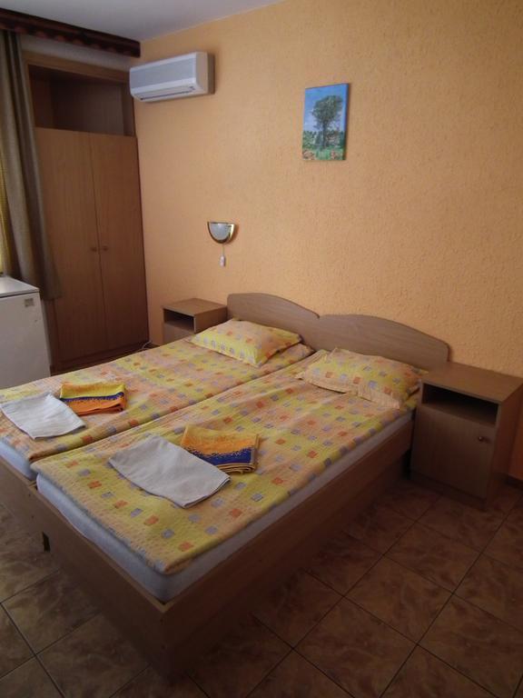 Guest House Olimpiya Sveti Vlas Bilik gambar